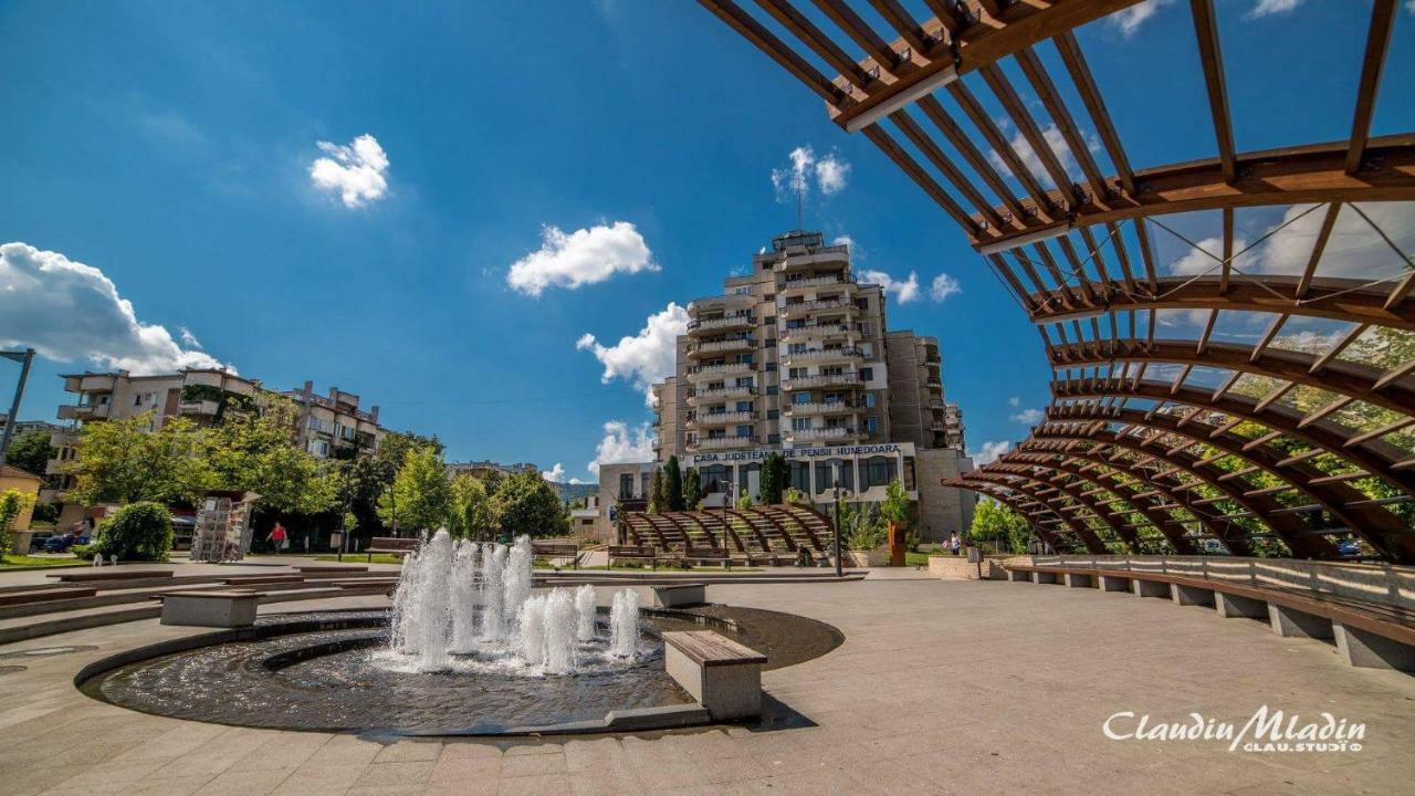 Apartament Sorina Maria Apartman Déva Kültér fotó